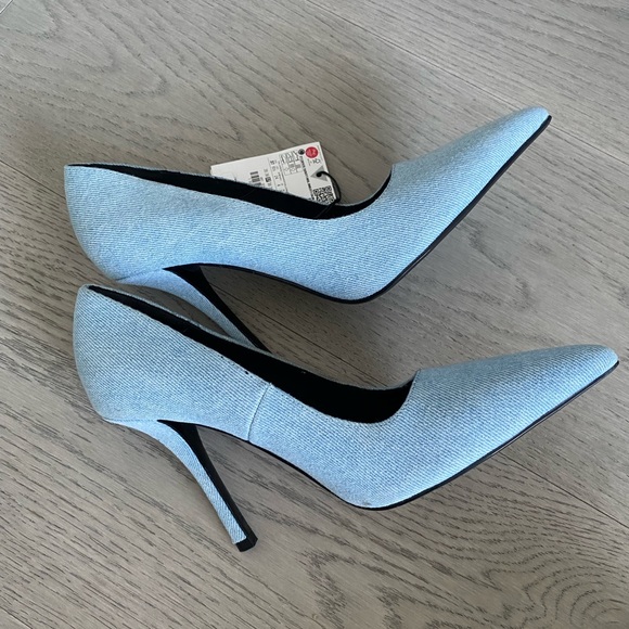 New Zara Blue Denim Heels Size 37 Size 7 super cute pumps. - Picture 4 of 5